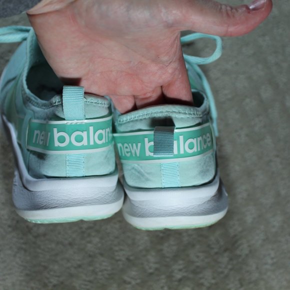 New Balance Size 9.5 Mint Green Rev Lite Athletic Shoe - Picture 5 of 6